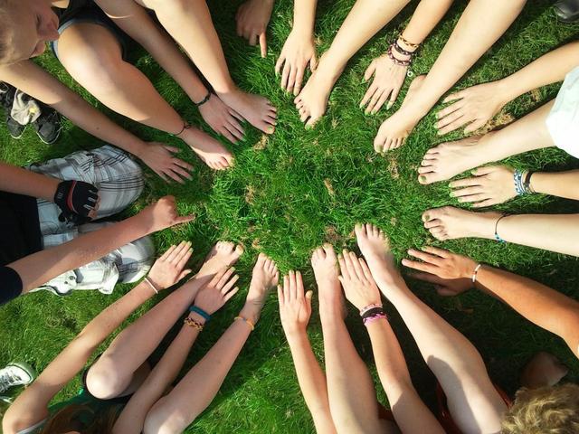 How to Build a Stellar Facebook Group