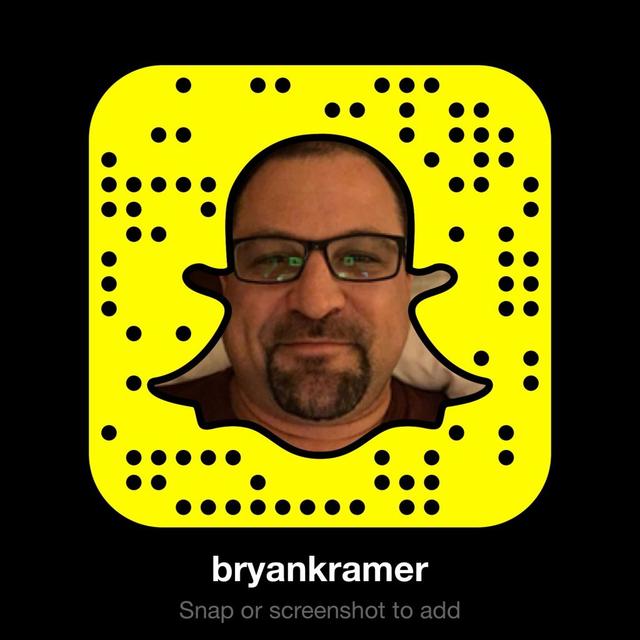 How to Build and Grow Your Snapchat Community