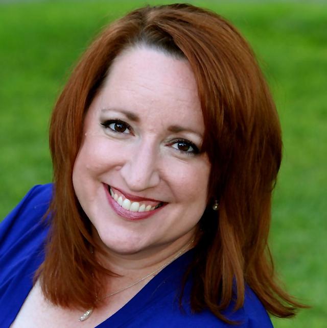 Design Thinking for Entrepreneurs with @BeverlyIngle [Podcast]